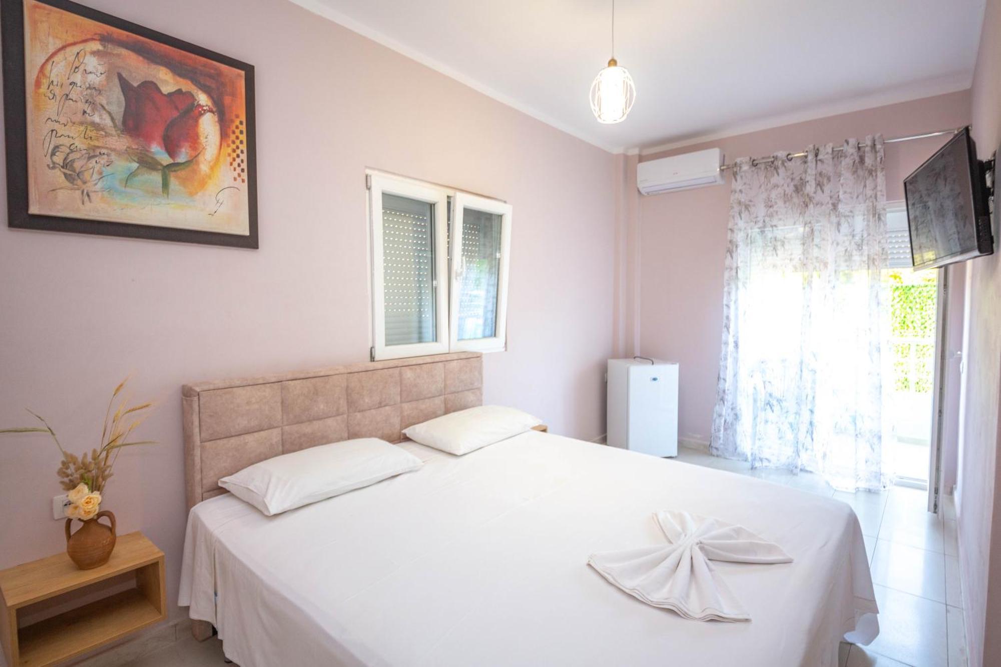 Blu Horizon Hotel Gjipe เดอร์มี ภายนอก รูปภาพ