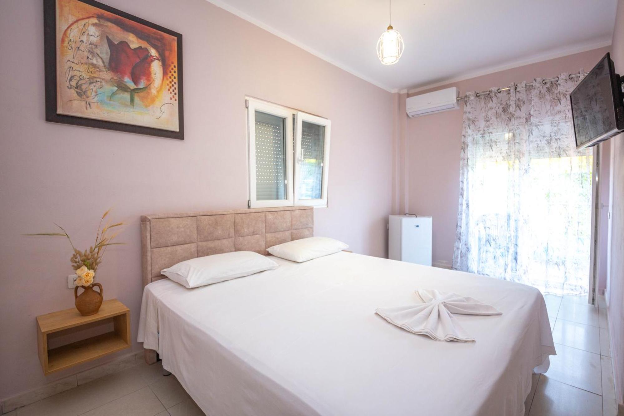 Blu Horizon Hotel Gjipe เดอร์มี ภายนอก รูปภาพ